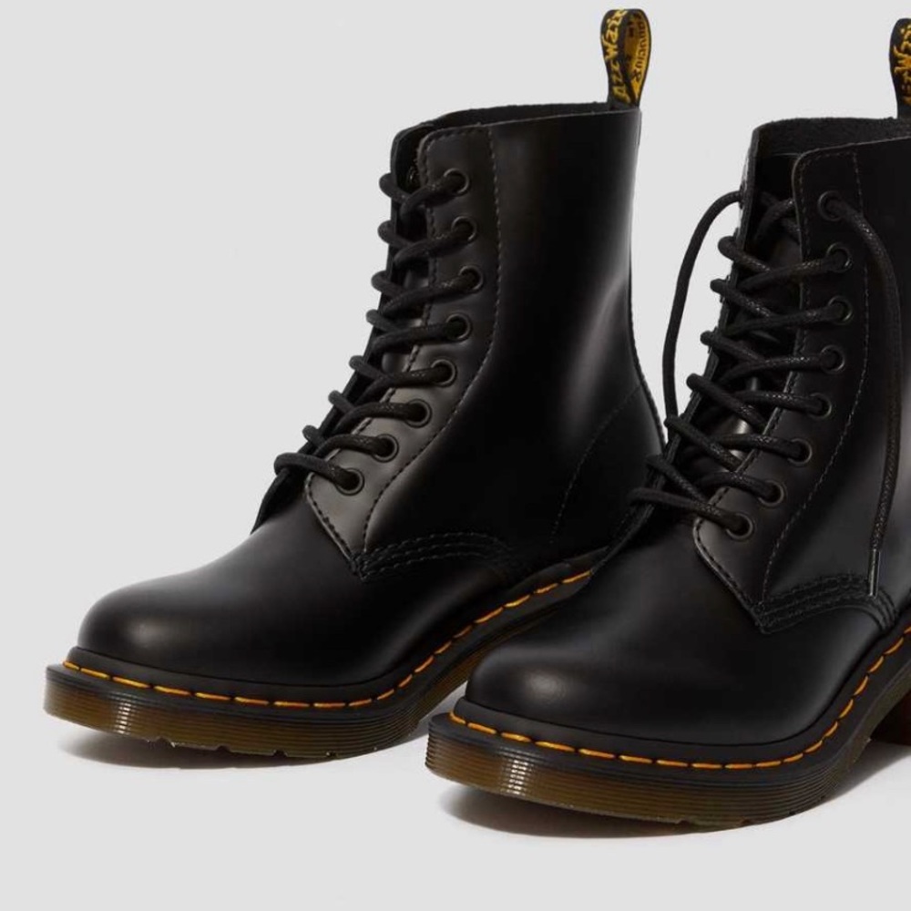 NEW DR MARTES CLEMENCY SMOOTH LEATHER HEED BOOTS - Picture 4 of 12